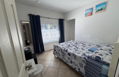 Little Havana House | B5 Best Value on Private Bedroom with Private Bathroom in Little Havana, Miami