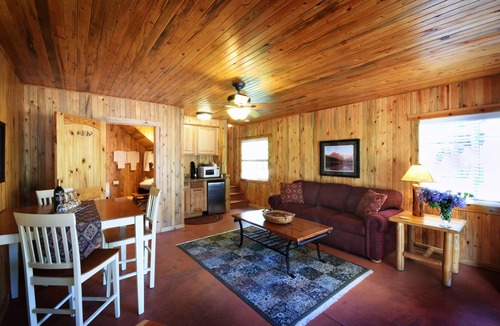 Columbia Falls Bed & Breakfast | Bad Rock Bed and Breakfast Inn
