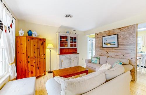 Bethany Beach House | Bahamas Beach Cottages - 600 Hopetown