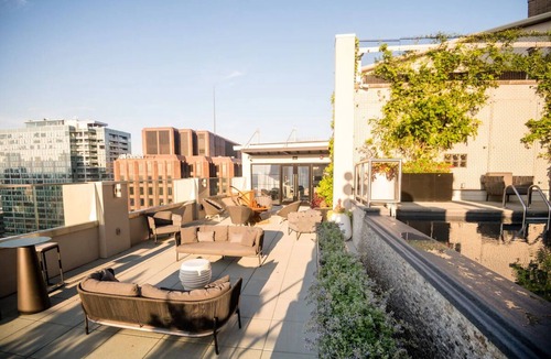 Rittenhouse Row House | Balcony Double Studio, The Windsor, 2 Family Suites, Skydeck Panoramas