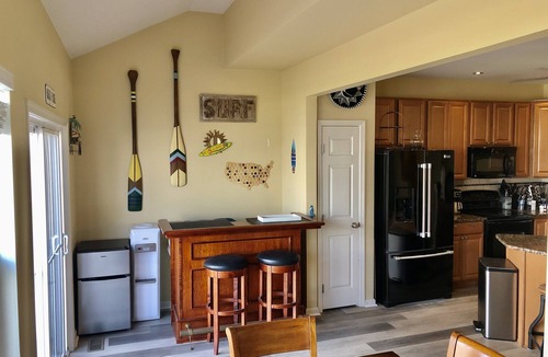 Ocean View House | Bay access, boat slip, pool, sleeps 12, pet friendly and near the beach.