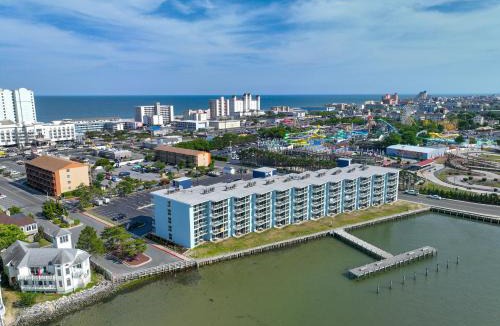 Midtown Ocean City Apartment | Bay Club Resort by CoolVacay