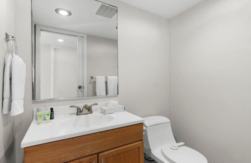 Bay Harbor Islands Apartment | Bay Harbor Sunset Apt 3B