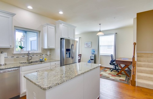 West Ocean City House | Bay Views! Luxury Family Retreat in Ocean City