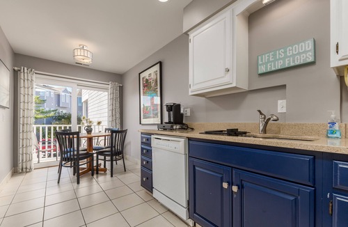Dewey Beach House | BAY VIEWS! WALK TO RESTAURANTS & NIGHTLIFE! 203 ANCHOR WAY, DEWEY BEACH, DE