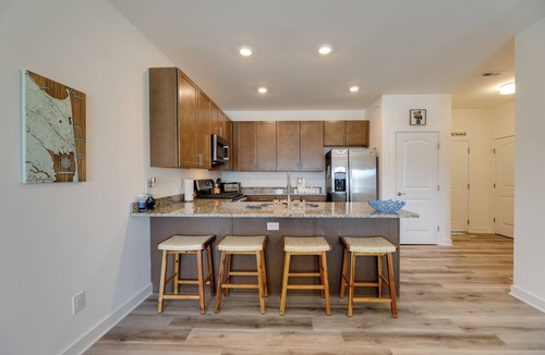 Rehoboth Beach Condo | Bayfront Condo w/Pool Access, Near Rehoboth Beach