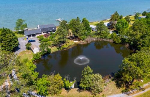 Madison House | Bayfront Gem w/Amazing Water Views + Pond!