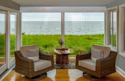 Madison House | Bayfront Gem w/Amazing Water Views + Pond!
