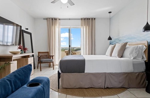 North Bay Village Apartment | Bayshore Bliss, Cozy with Water Views of Miami Bay