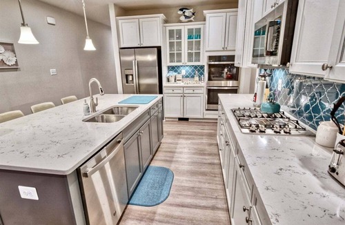 St. Martin House | Bayside * 4BR Luxury Twinhouse