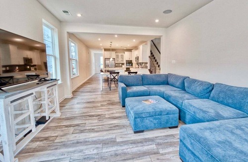 St. Martin House | Bayside * 5BR Luxury Home