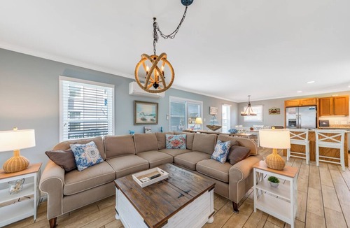 Caine Woods House | Bayside Blue by Seaside Vacations & Sales