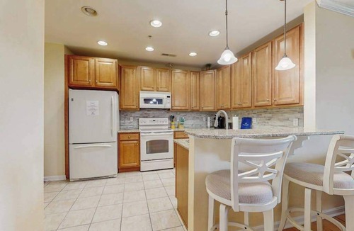 Sun Ridge Condo | Bayside Condo w/Balcony & Amazing Shared Pools, Hot Tub, Golf, Tennis, Fitness