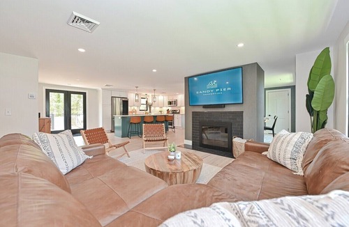 East Dennis House | Bayside Oasis with Hot Tub & Game Room
