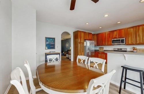 Sun Ridge House | Bayside Resort- 11490 West Sand Cove