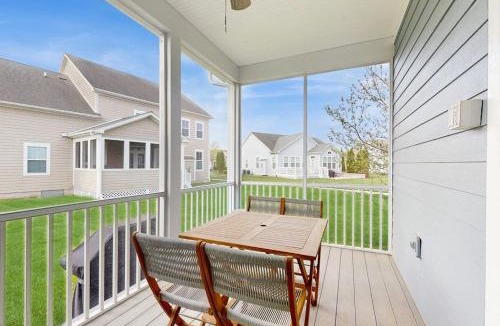 The Commons House | Bayside Resort - 36370 Day Lilly Pkwy