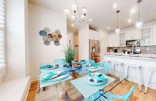 Bayside House | Bayside Resort family home w/central AC and access to pools & tennis