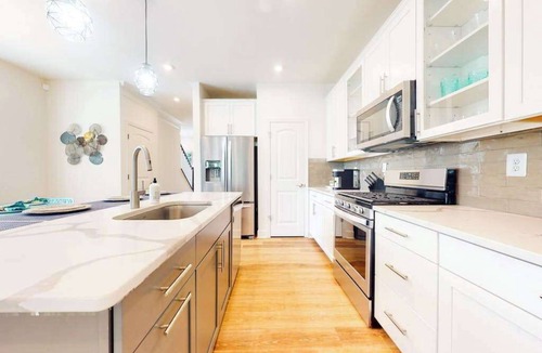 Bayside House | Bayside Resort family home w/central AC and access to pools & tennis