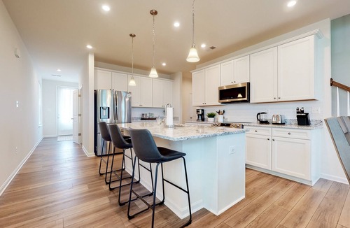 St. Martin House | Bayside Resort home with balcony, AC & paid-access pools & hot tub