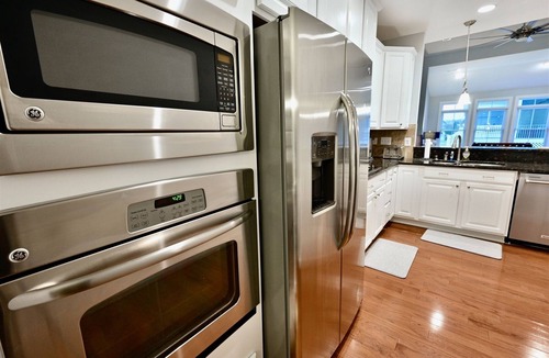 The Commons Villa | Bayside Resort * New Listing * 3BR Luxury Villa Home Close to Pool 11282 *