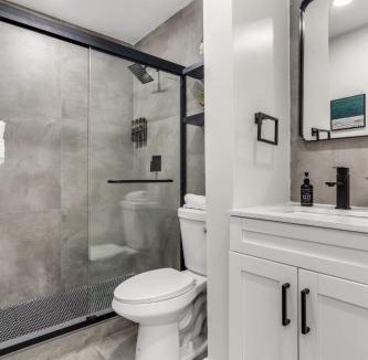 Coral Ridge Apartment | Bayview Apartments By Lowkl