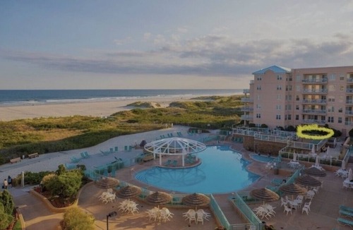 Diamond Beach Condo | Beach Building,Walkout,Nxt to oceanfrt Condo-StepsToBeach,pools,Hottubs!