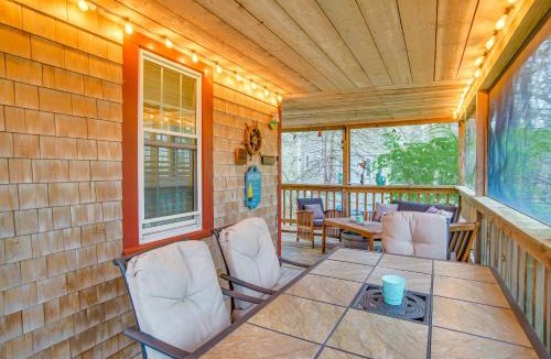 Mashpee House | Beach and Lake Access: Family Getaway in Mashpee