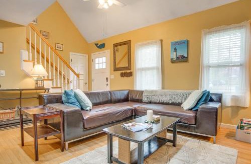 Mashpee House | Beach and Lake Access: Family Getaway in Mashpee