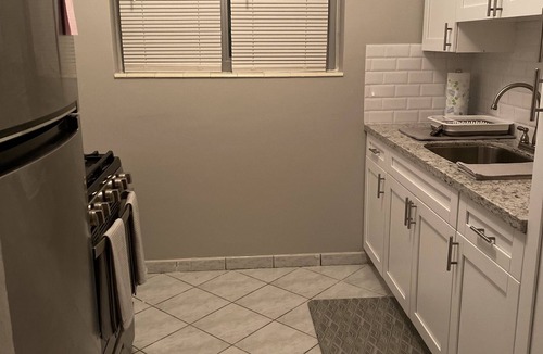 North Beach Apartment | Beach Apartment 1 bed/1 bath located in a quiet neighborhood. Ocean close by.