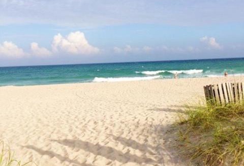 Lauderdale-by-the-Sea Apartment | Beach Aqualina Apartments