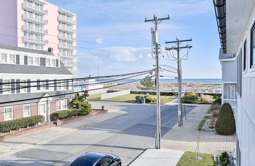North End House | Beach Block Ocean Views Steps from the Boardwalk