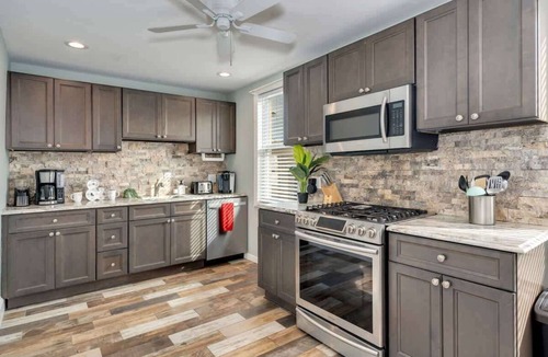 North Wildwood House | Beach Box | Walk to Beach & Boardwalk
