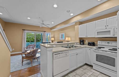 Bermuda Bay House | Beach Break at Cambridge Cove 3 Bedroom Deluxe Townhome, Includes Waterpark Access