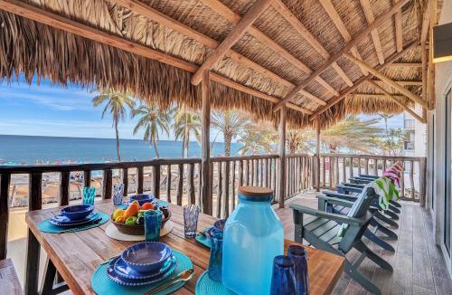 Hollywood House | Beach Condo 2BR & Efficiency Combo on Hollywood Beach