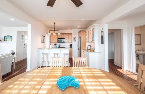 Admiral Estates House | BEACH FRONT HOME WITH POOL