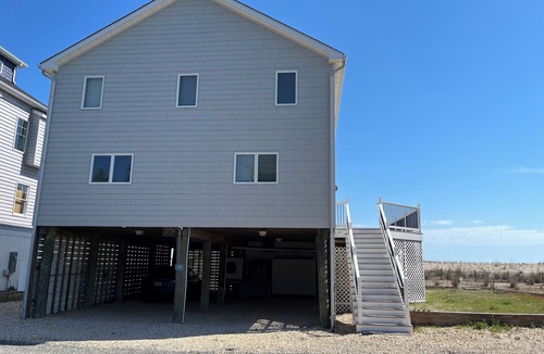 Broadkill Beach House | "Beach Haven", beachfront house on Broadkill Beach, DE with new deck and sunroom