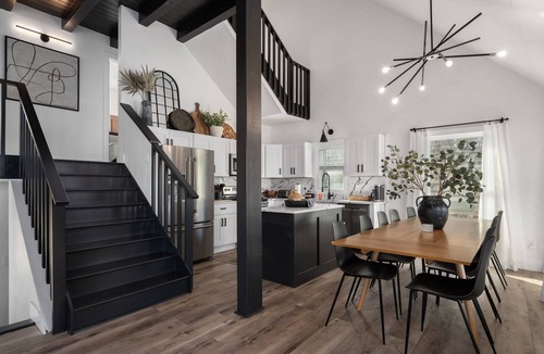 Kill Devil Hills House | Beach House! Semi-Ocean Front, Free Heated Pool, Hot Tub, Fully Renovated!