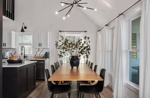 Kill Devil Hills House | Beach House! Semi-Ocean Front, Free Heated Pool, Hot Tub, Fully Renovated!