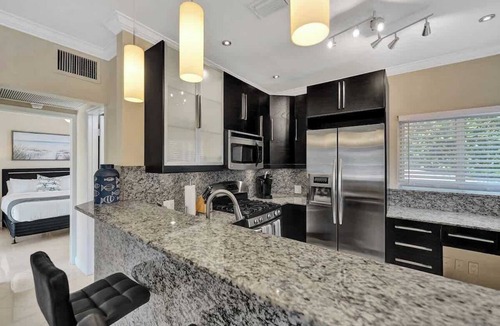 Hendricks and Venice Isles Apartment | Beach Isles 1BR Apartment w/Patio Near Las Olas