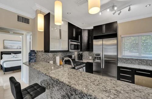 Hendricks and Venice Isles Apartment | Beach Isles Modern 1BR in Fort Lauderdale with Patio
