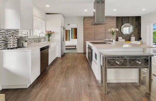 The Cove House | Beach Retreat, Heated Pool, Hot Tub, BBQ, Mini Golf