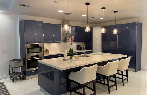 North Beach Villa | Beach Villa. Walk to the beach 1min. Close to famous Broadwalk. Terrace renewed