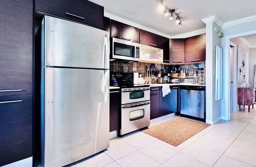 East Fort Lauderdale Apartment | Beach, Waterfront, Dockage Beautiful 1/1 in best location in Ft. Lauderdale