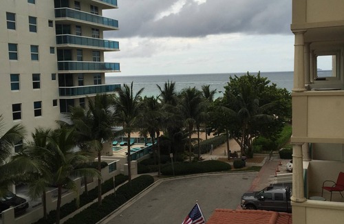 Surfside Condo | Beachfront Condo With Balcony/Partial Ocean View - Special Summer/Fall Pricing