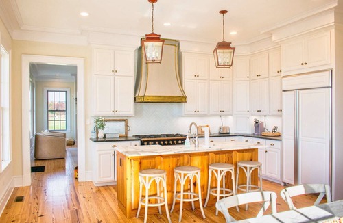 Cape Charles House | Beachfront Estate, Multi-Level Decks, Bay Creek