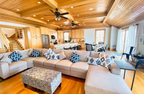 Cape Charles House | Beachfront Home, Sunset Views & Bay Creek Access
