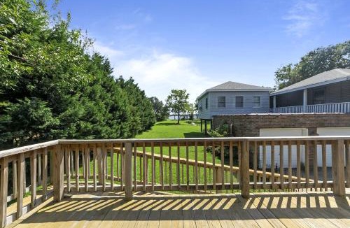 Willoughby Spit House | Beachfront Home with Private Beach & Garden Retreat in Norfolk, Virginia