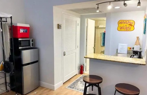 Barrier Island Resort | Beachfront Resort Hotel Room