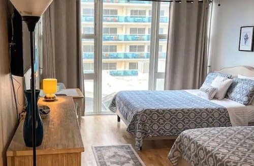 Barrier Island Resort | Beachfront Resort Hotel Room