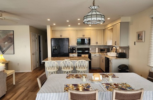 South End House | BEACHFRONT WITH BREATHTAKING OCEAN VIEW! LST MIN SPECL WK OF June 7 3 NT Minim